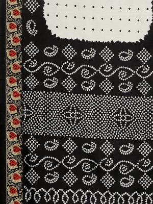 White printed silk blend saree with blouse 5
