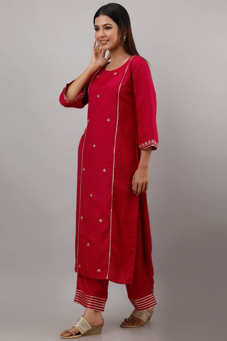 Women's Rayon Blend Solid Straight Kurta Palazzo Dupatta Set (Fucshia)