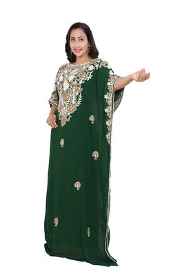Green georgette moroccan islamic dubai kaftan farasha Aari and stone work dress 3