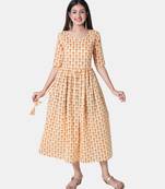 Buta Buti Yellow Half Sleeve Cotton Hand Block Buti Print Womens Kurta