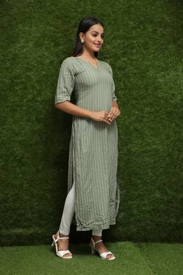 Women Green Cotton Silk Kurti For Girls  4
