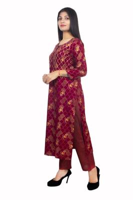 18 FOREVER V R FOR U GOLD PRINTED AND FRONT HAND WORK EMBROIDERY KURTA WITH PALAZZO SET ( Maroon ) 3