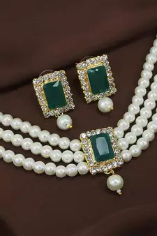 Traditional Handcrafted Beaded Emerald Choker with Earrings For Women/Girls 