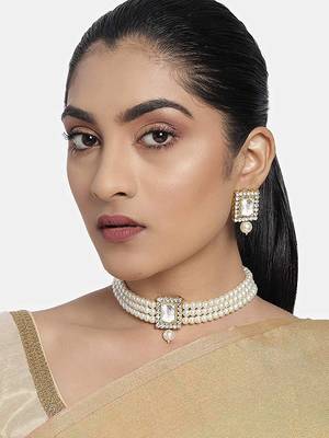 Traditional Handcrafted Beaded Emerald Choker with Earrings For Women/Girls  1