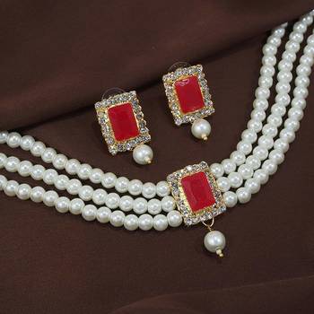  Traditional Handcrafted Beaded Emerald Choker with Earrings For Women/Girls  2