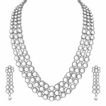 Rhodium Plated Traditional 3 Layered Jewellery Set Encased With Kundan For Women  3