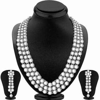 Rhodium Plated Traditional 3 Layered Jewellery Set Encased With Kundan For Women  4