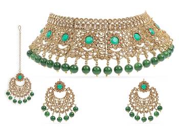 I Jewels Traditional Choker With Earrings & Maang Tikka Encased With Kundan (M4162G) 1