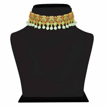 I Jewels Traditional Pearl Necklace Set with Earrings & Maang Tikka For Women (M4122Min) 2