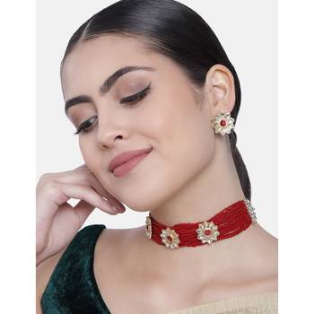 Traditional Gold Plated Floral Pearl & Beads Choker Necklace Set for Women  1