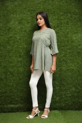 Women Green Short Kurti Top For Girls  3