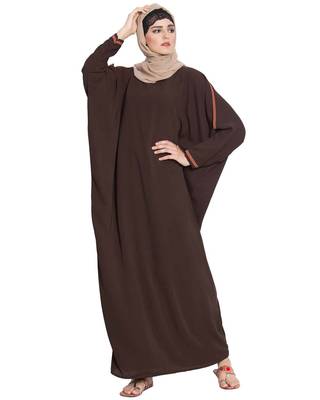 "Noriza Elegant Kaftan With  Contras Detailing On Sleeves Dark Brown" 2