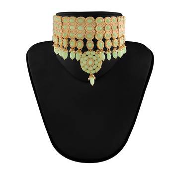 Traditional Handcrafted Choker Set Studded with Beads & Pearls With Maang Tikka 2