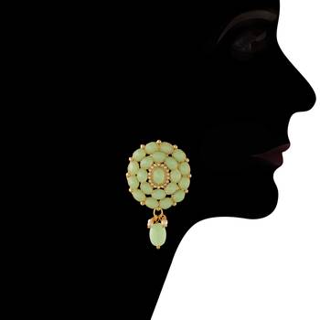 Traditional Handcrafted Choker Set Studded with Beads & Pearls With Maang Tikka 4