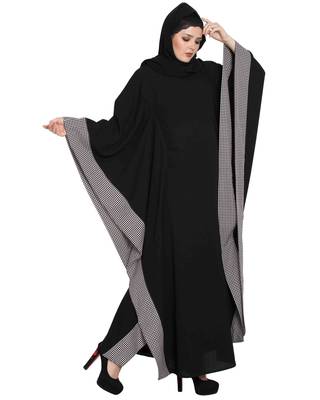 "Zehra  Black And White  Farasha Kaftan" 3