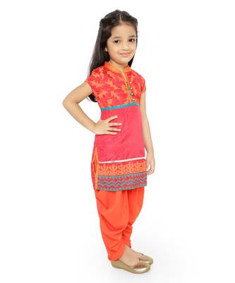 Twisha Stylish Aari work Embroidered Top with Dhoti - Red 2