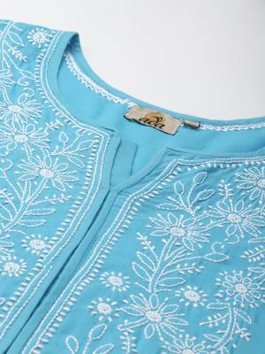 Hand Embroidered Blue Cotton Lucknow Chikankari Women Kurta 5