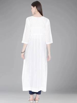 Hand Embroidered White Cotton Angarkha Lucknow Chikankari Women Kurta 2