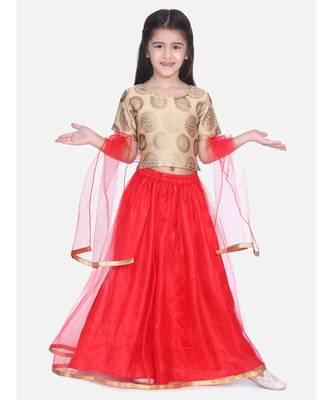 white Jacquard Top with Net Lehenga 2