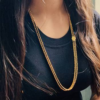 Gold necklaces 3