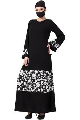 Musheco-Black Dress With Inserted Panel-Not An Abaya 2