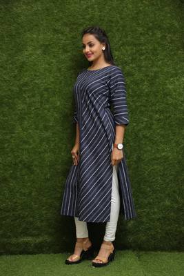 Women Dark Blue Cotton Kurti For Reguler Wear  4
