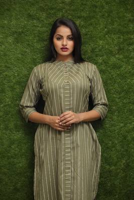 Women Green Kurti  5
