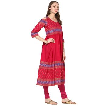 Varkha Fashion Cotton V-Neck Anarkali Kurta 3