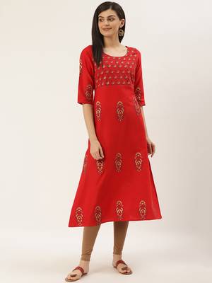 Varkha Fashion Cotton V-Neck A-Line Kurta 1