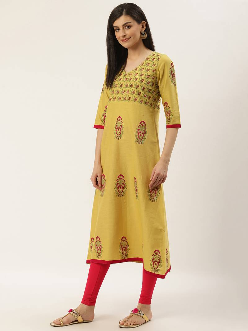 Varkha Fashion Cotton V-Neck Anarkali Kurta