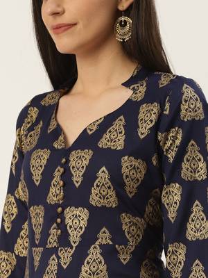 Varkha Fashion Rayon Collar Neck Slit Anarkali Kurta 5