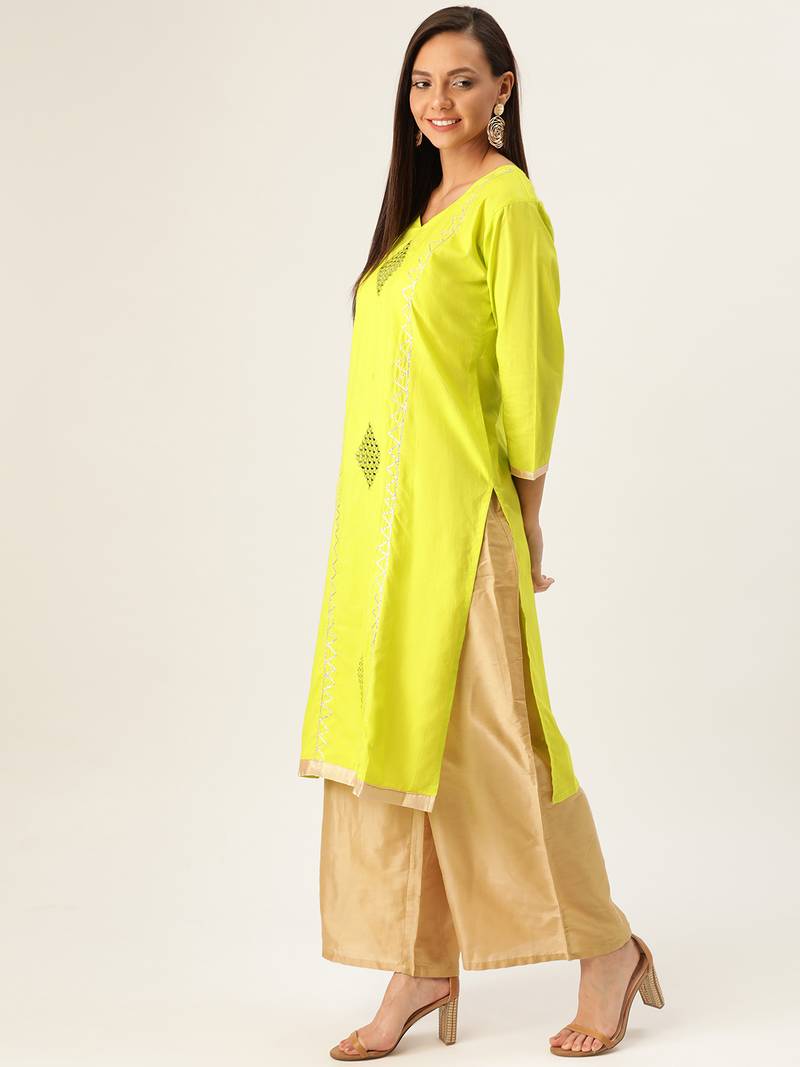 Varkha Fashion Cotton Sweetheart Neck Straight Kurta