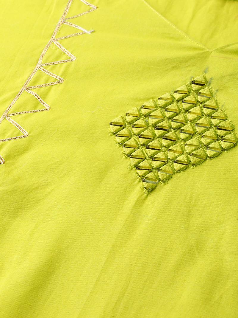 Varkha Fashion Cotton Sweetheart Neck Straight Kurta