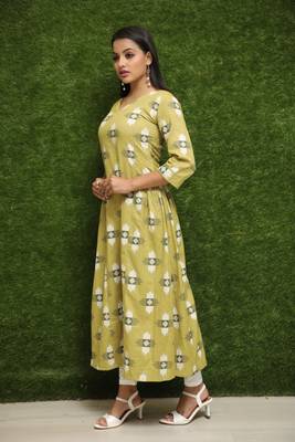 Women Yellow Stichhed Kurti For Girls  3