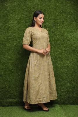 Women Green Long Kurti 4