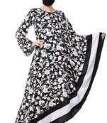 Musheco-Unique Design Of Modest Dress In Black & White-Not An Abaya