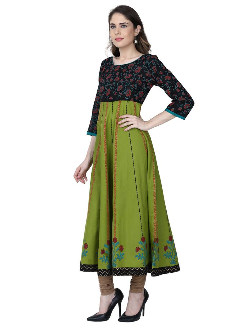 Varkha Fashion Cotton Round Neck Anarkali Kurta
