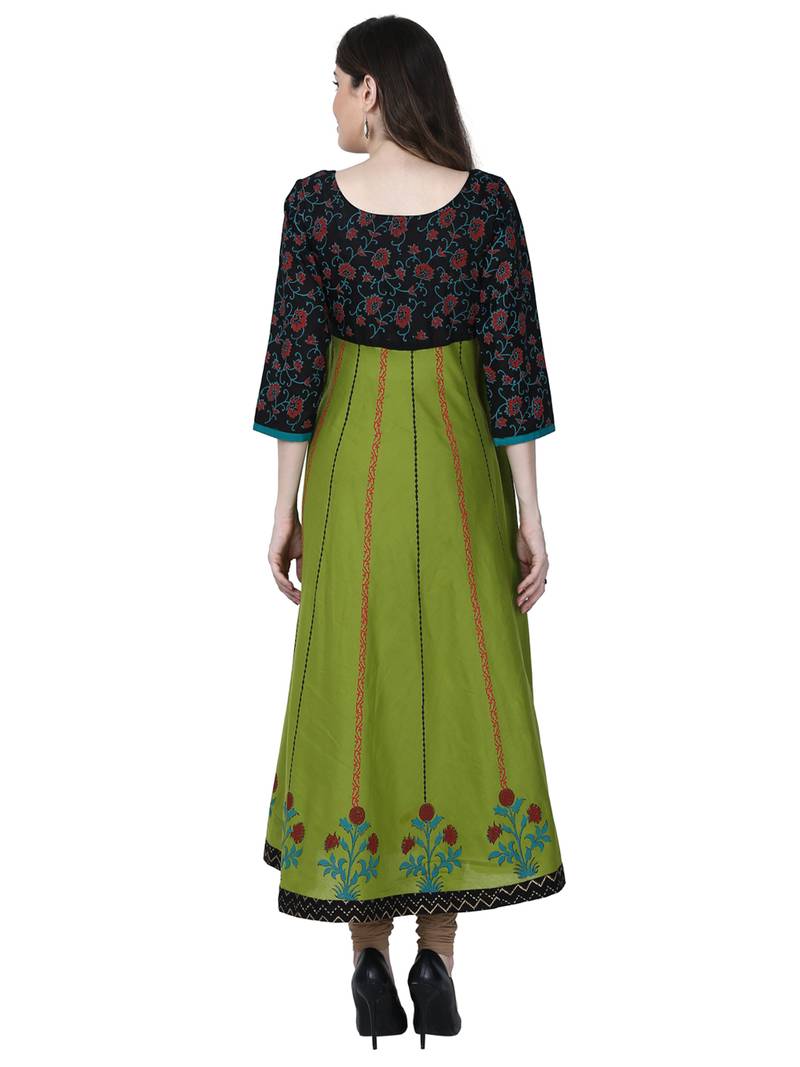 Varkha Fashion Cotton Round Neck Anarkali Kurta