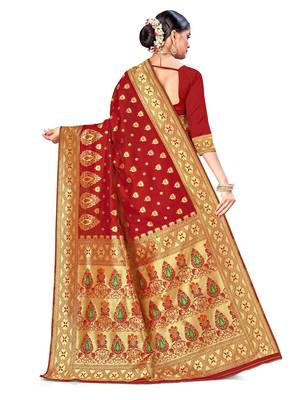 Mehrang Multicolor silk woven sarees with Blouse (Red) 3
