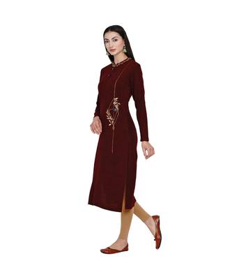 women winter acrylic maroon embroidered kurta 3