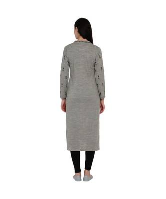 women winter acrylic grey embroidered kurta 4