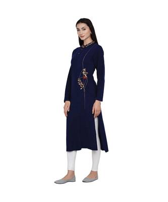 women winter acrylic navy self design embroidered kurta 3