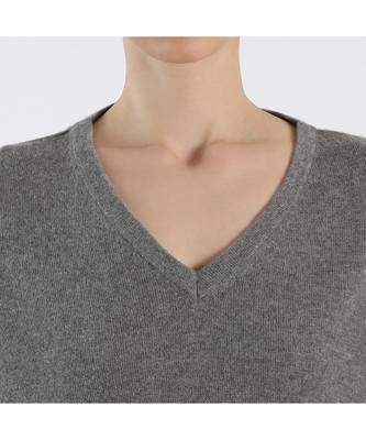 V neckline Cashmere Tunic Fit Sweater 4