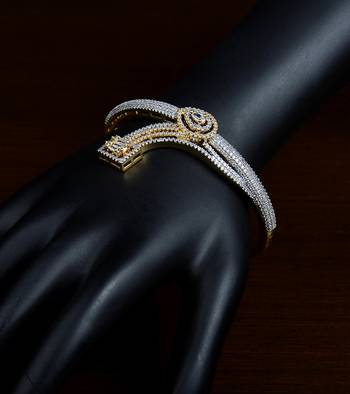 Gold Plated American Diamond Embellished Designer Bracelet BD434 1