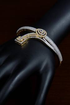 Gold Plated American Diamond Embellished Designer Bracelet BD434