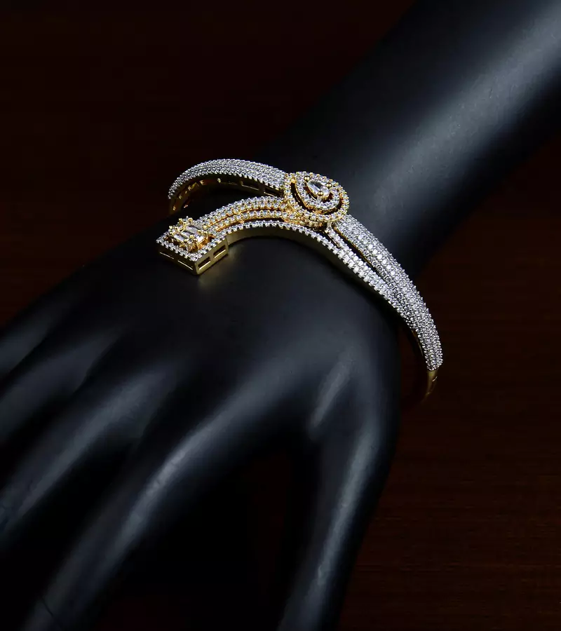 Gold Plated American Diamond Embellished Designer Bracelet BD434