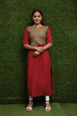 Women Red Kurti With Green Jacket 1