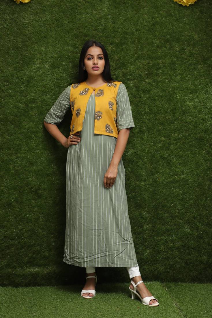 Women Light Green Kurti With Yellow Jakcet