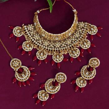 Maroon necklace-sets 2