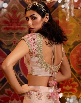 Peach embroidered silk semi stitched lehenga 2